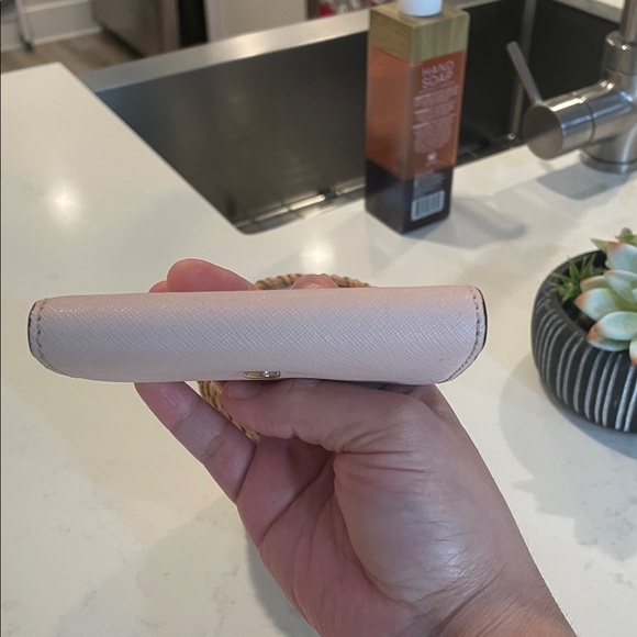 EUC Tory Burch ROBINSON CARD CASE KEY-HOLDER - Picture 10 of 17